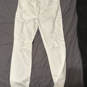 Womens express white jeans